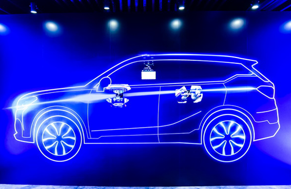 人類汽車智能未來什么樣？華晨中華V6顛覆未來智領(lǐng)i時(shí)代